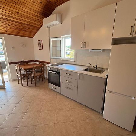Apartments Suda Лумбарда Екстериор снимка