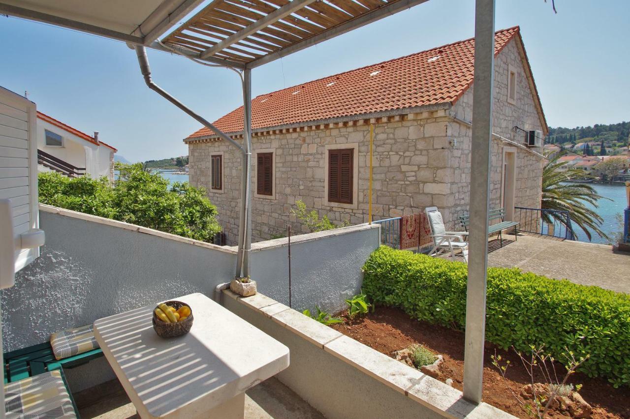 Apartments Suda Лумбарда Екстериор снимка